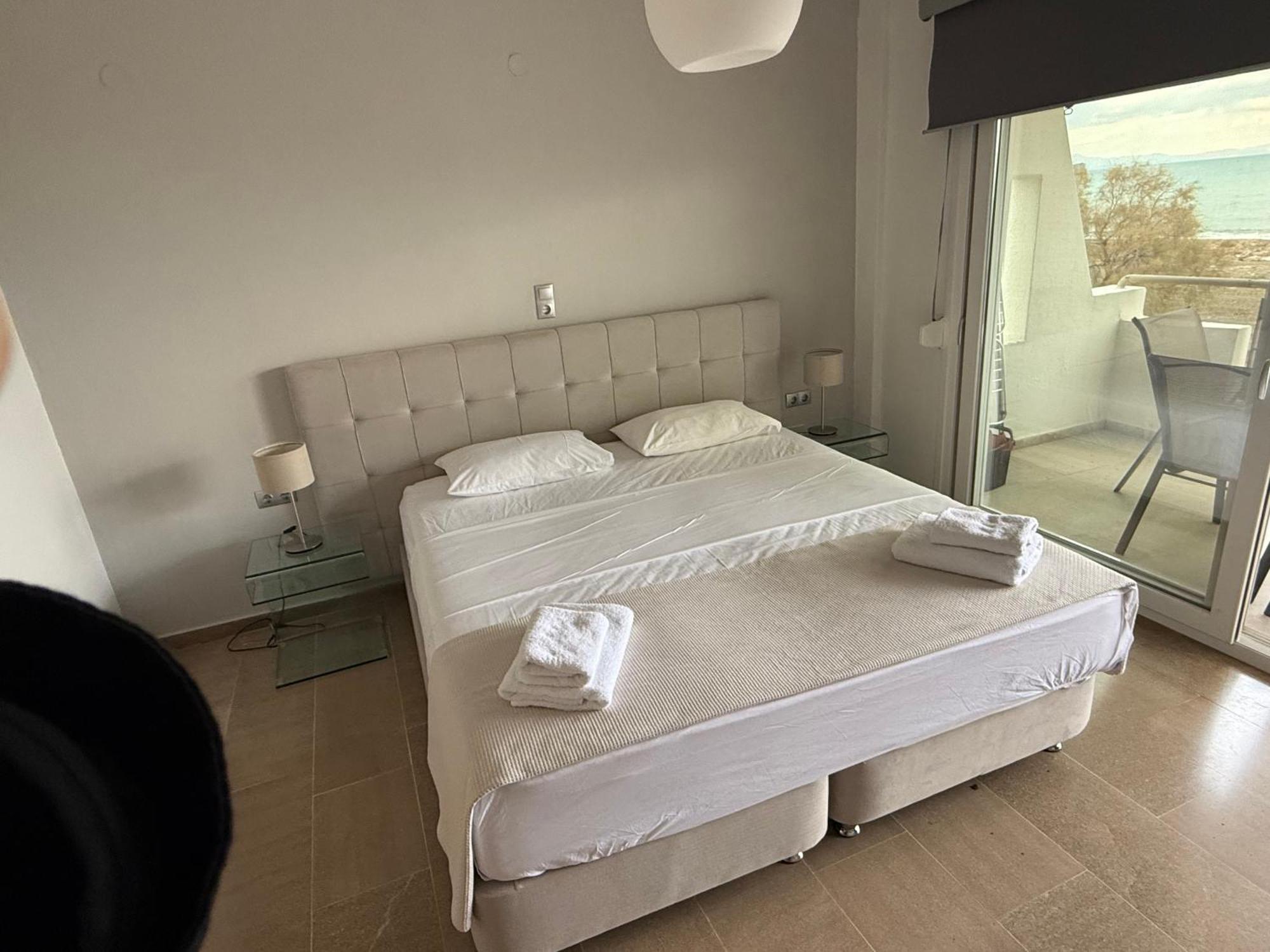 Korelis Apartments 阿亚安娜 外观 照片