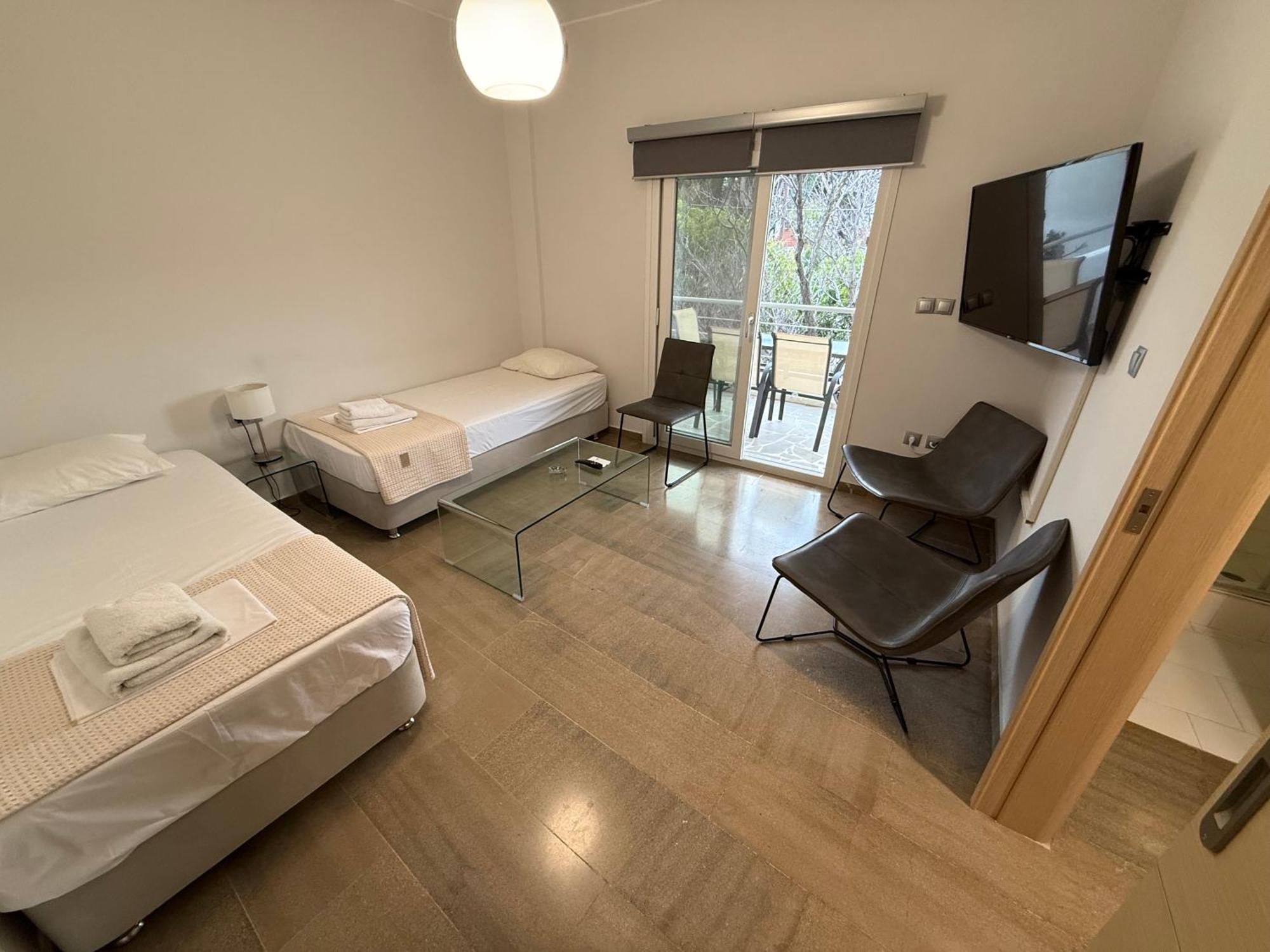 Korelis Apartments 阿亚安娜 外观 照片