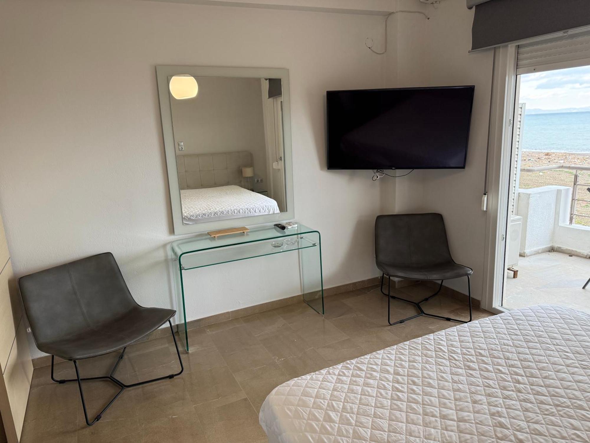 Korelis Apartments 阿亚安娜 外观 照片
