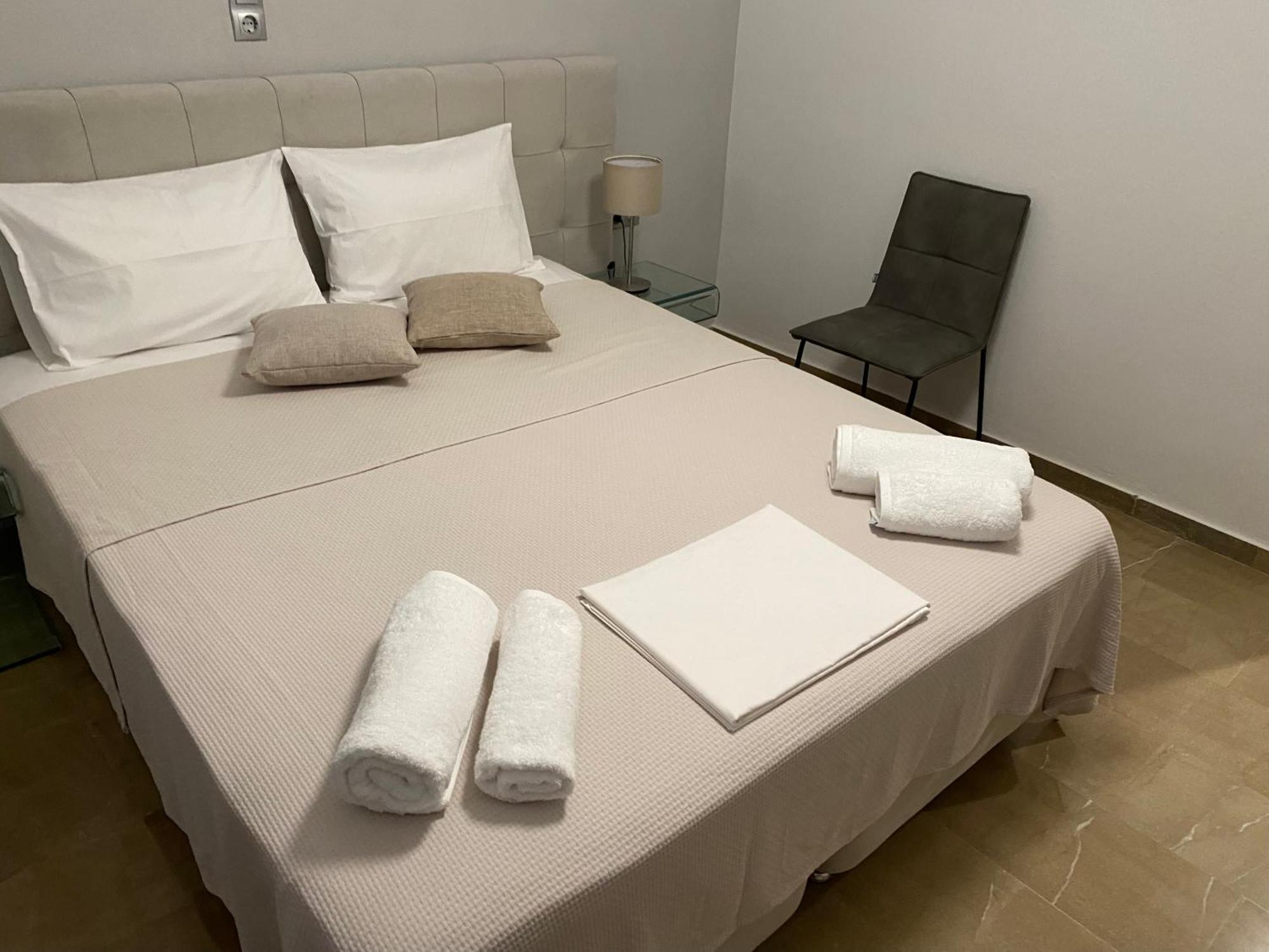 Korelis Apartments 阿亚安娜 外观 照片